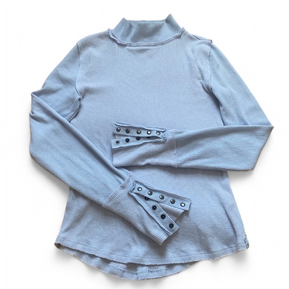 WE THE FREE Free People Women’s Jojo long sleeve thermal Light Blue Knit Medium - Picture 3 of 8